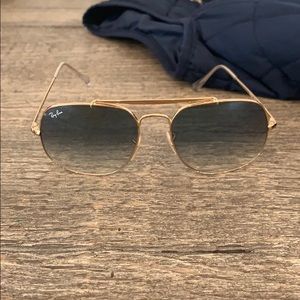 Ray ban general